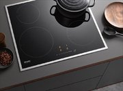 Индукционная варочная панель Miele KM7201 FR новая, с витрины (без коробки) фото 3 в Казани и Татарстане