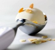 Ложка для мороженого KitchenAid KG117OB фото 3 в Казани и Татарстане