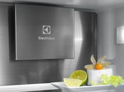 Встраиваемый холодильник Electrolux E8MNCD18S фото 3 в Казани и Татарстане