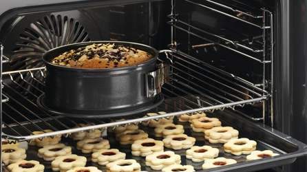 Гриль с верхним нагревательным элементом и вентилятором