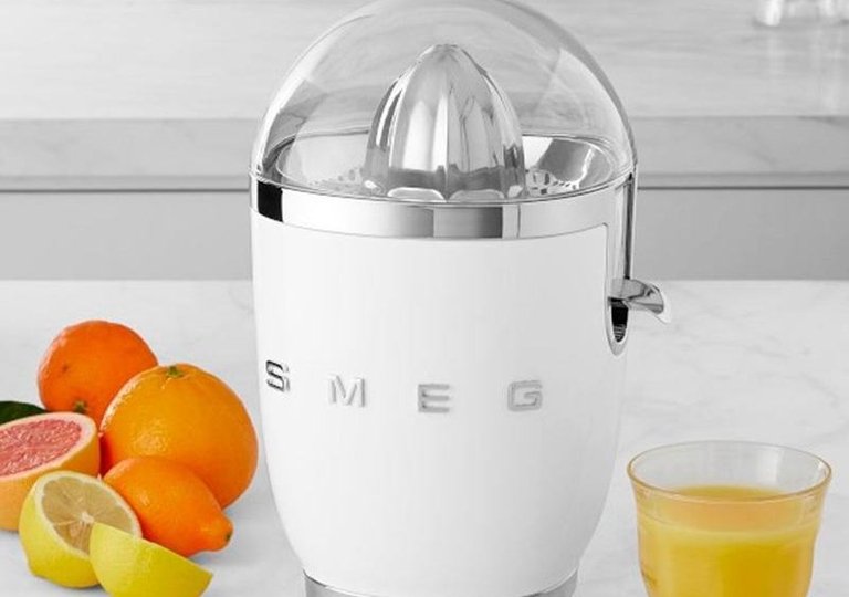 Универсальные соковыжималки — как не переплатить и приобрести подходящую модель