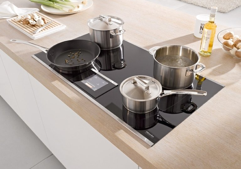Обзор варочных панелей Smeg и Miele