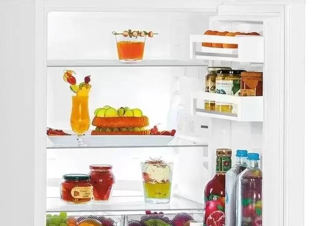 Обзор холодильника Liebherr CU 2331