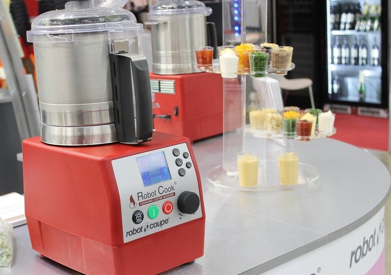 Кухонные процессоры: плюсы и минусы