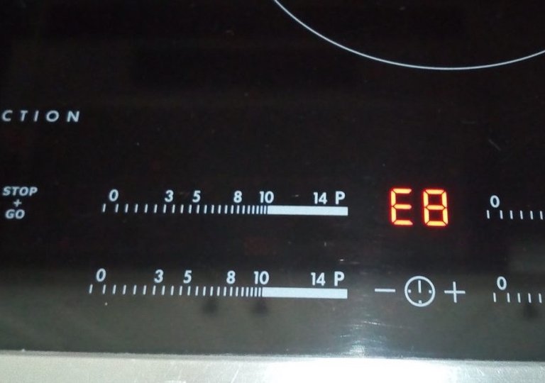 Ошибка E7 и E8: проблемы с вентиляцией