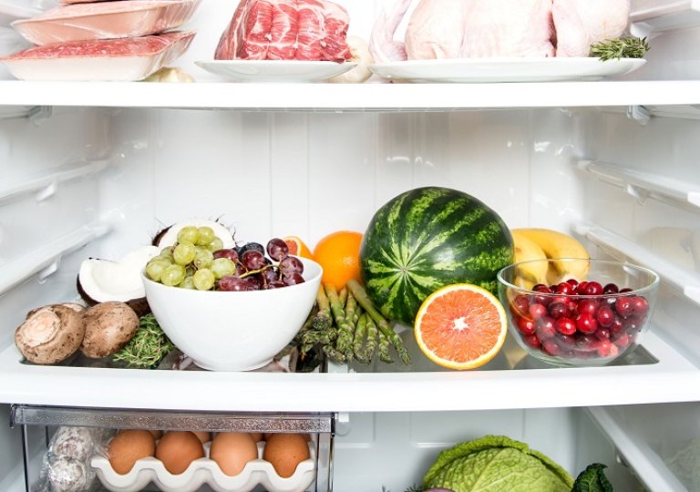 Как хранить продукты и товары в холодильнике