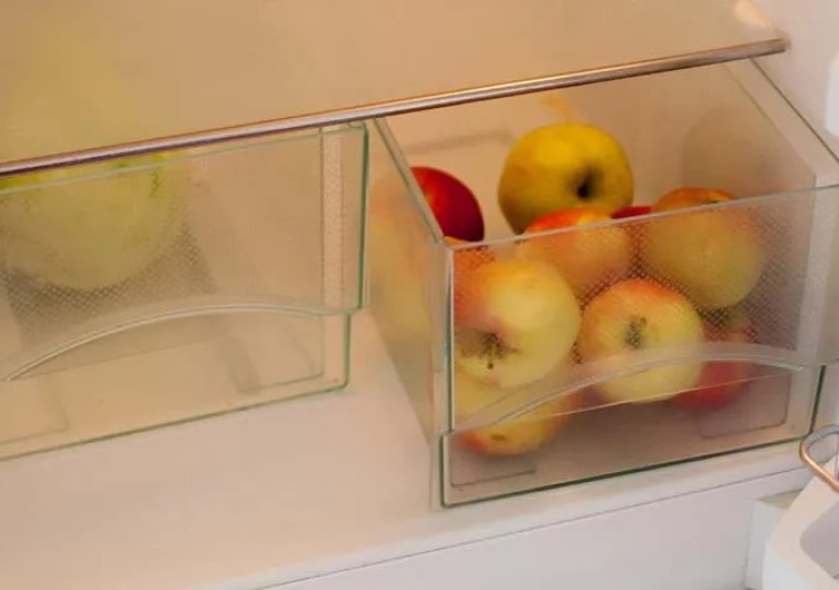 Можно ли, как и сколько хранить яблоки в холодильнике