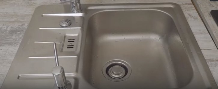 На какую мойку можно поставить измельчитель пищевых отходов Bone Crusher